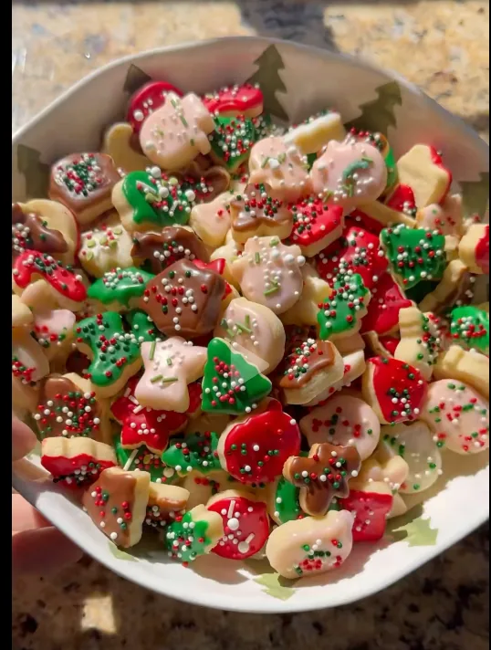 Postre navideño preparado por una estudiante